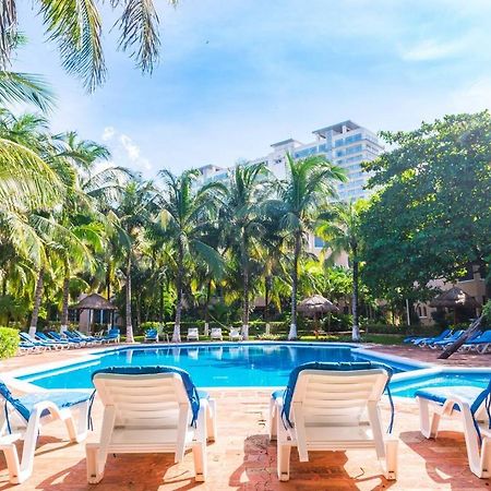 Amazing Location & Great Price Apartment Cancun Bagian luar foto